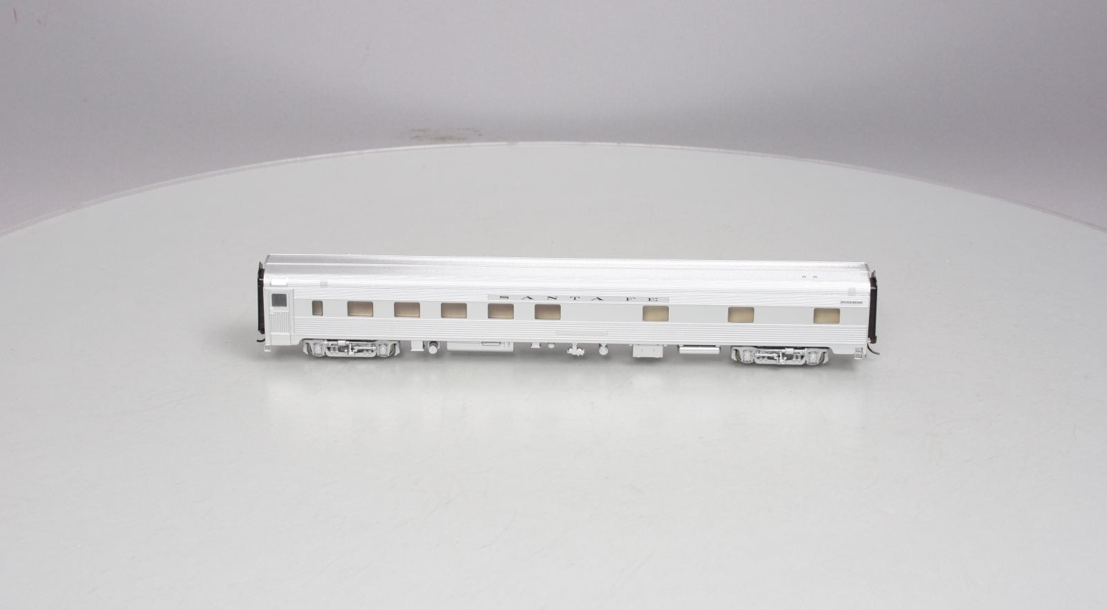 Walthers 932-9001 HO Scale Santa Fe Super Chief Pine Series Budd 10-6 Sleeper LN/Box