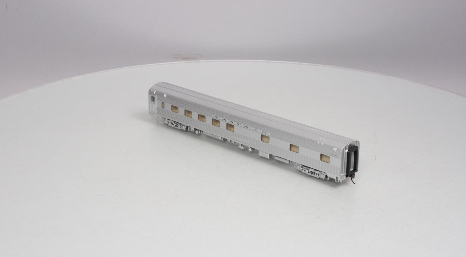 Walthers 932-9001 HO Scale Santa Fe Super Chief Pine Series Budd 10-6 Sleeper LN/Box