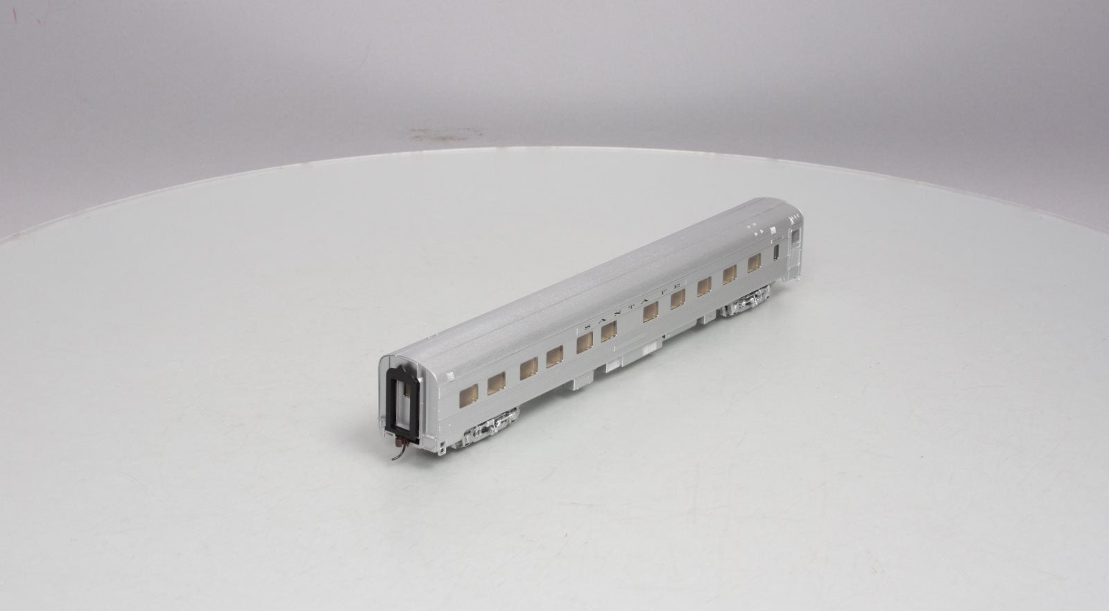 Walthers 932-9001 HO Scale Santa Fe Super Chief Pine Series Budd 10-6 Sleeper LN/Box