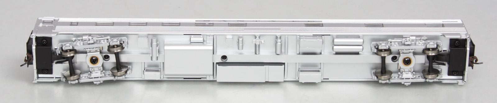 Walthers 932-9001 HO Scale Santa Fe Super Chief Pine Series Budd 10-6 Sleeper LN/Box