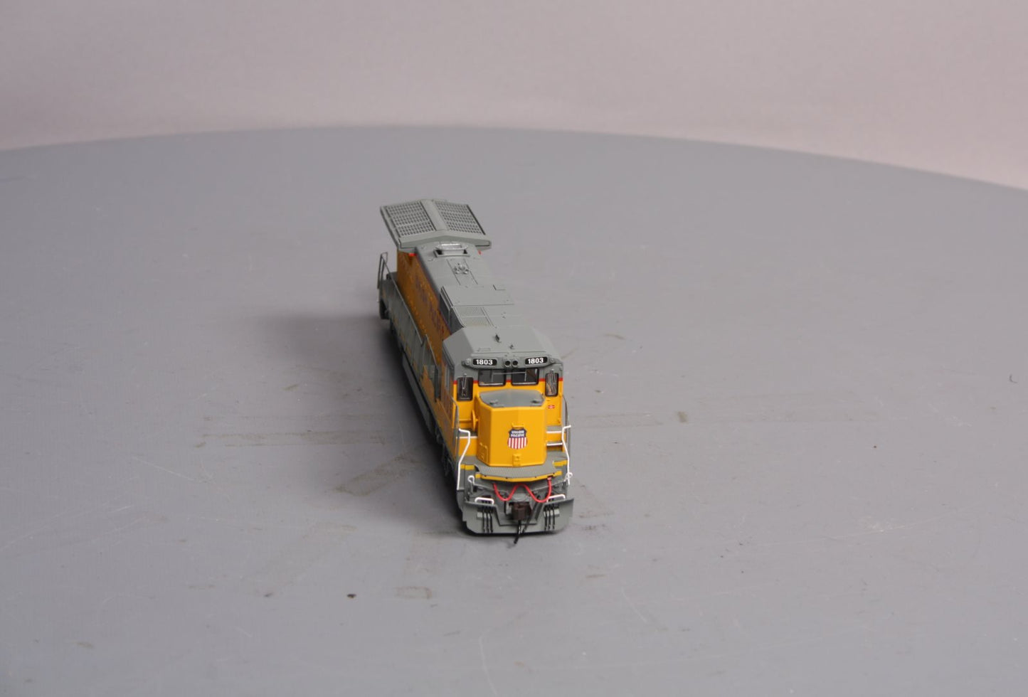 Atlas 9841 HO Scale Union Pacific GE Dash 8-40B Diesel Locomotive #1803 w/DCC,
