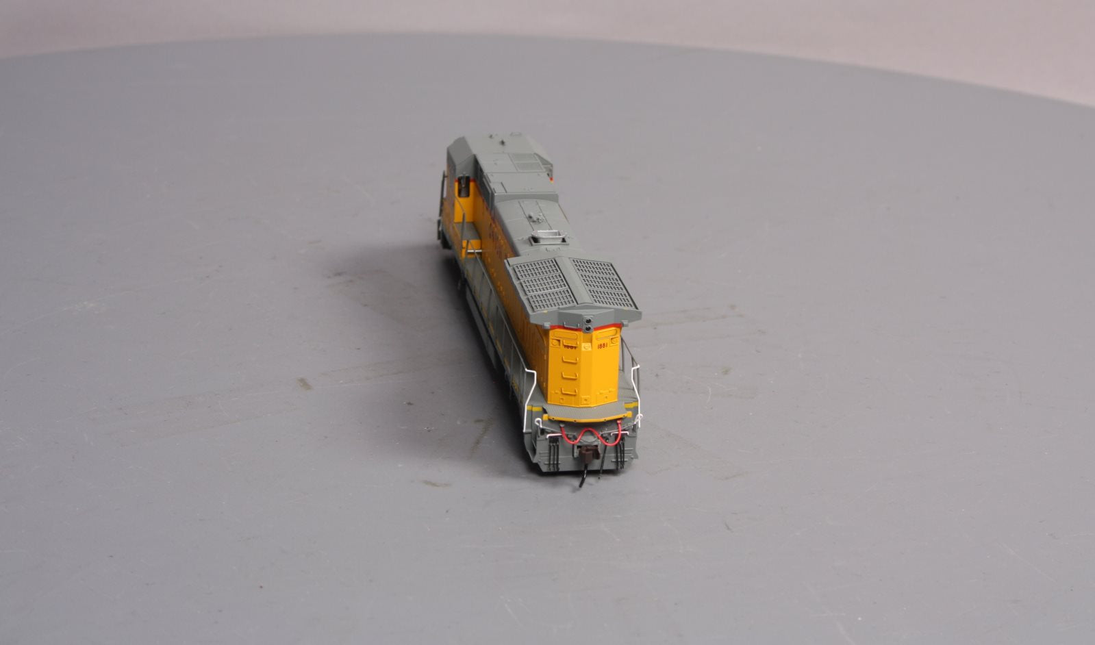Atlas 9843 HO Scale Union Pacific GE Dash 8-40B Diesel Locomotive #1881 w/DCC,