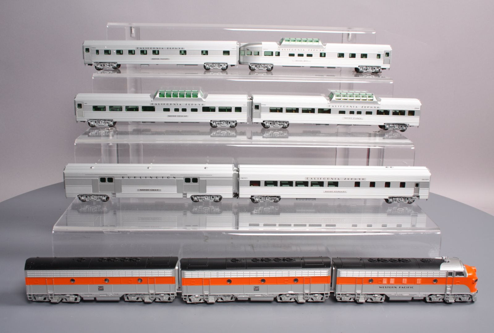 Marklin 26600 HO Scale California Zephyr F7 ABB Diesel Train Set LN/Box