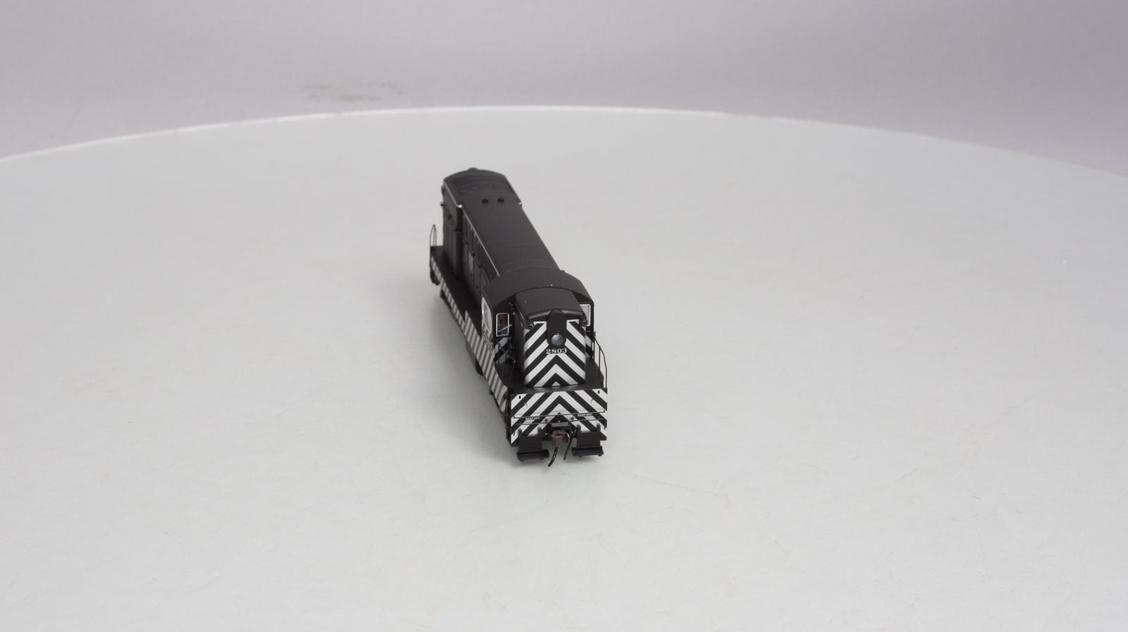 Atlas 9515 HO Scale Santa Fe Fairbanks-Morse H16-44 Diesel Locomotive #2803