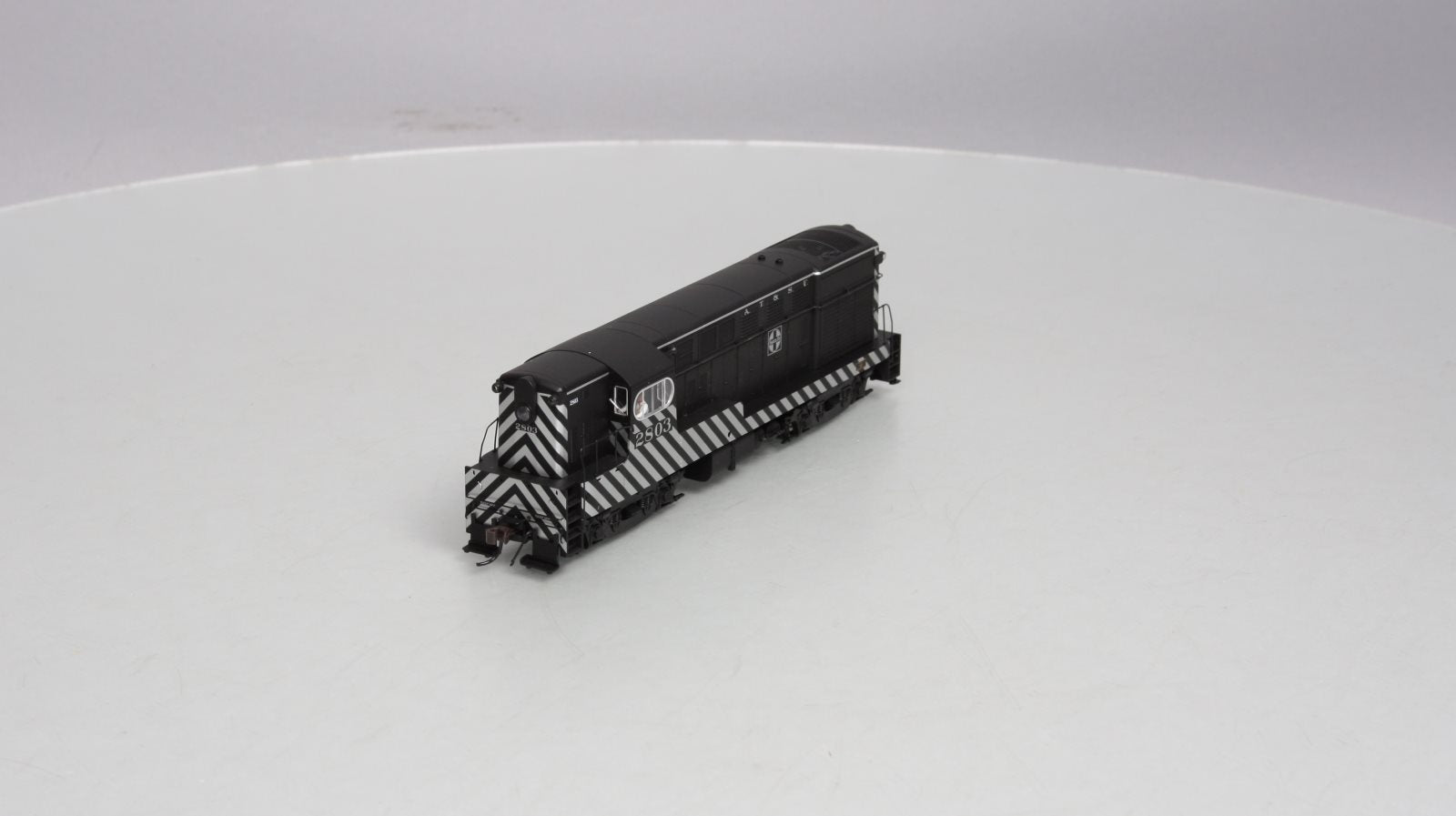 Atlas 9515 HO Scale Santa Fe Fairbanks-Morse H16-44 Diesel Locomotive #2803