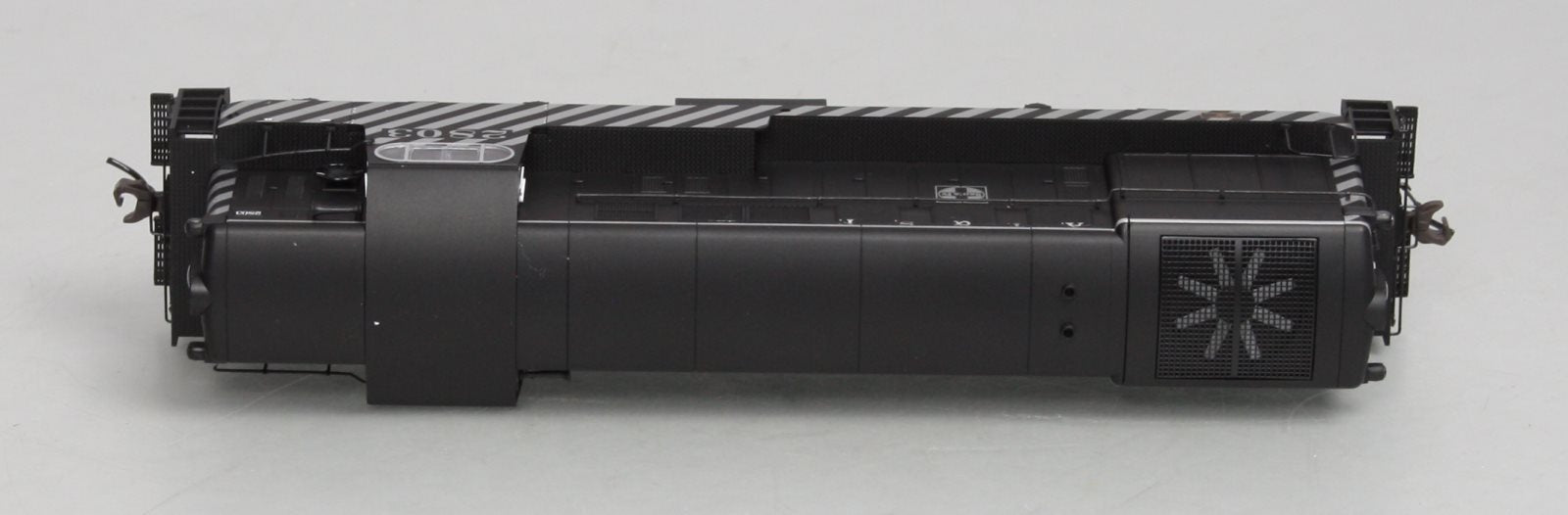 Atlas 9515 HO Scale Santa Fe Fairbanks-Morse H16-44 Diesel Locomotive #2803
