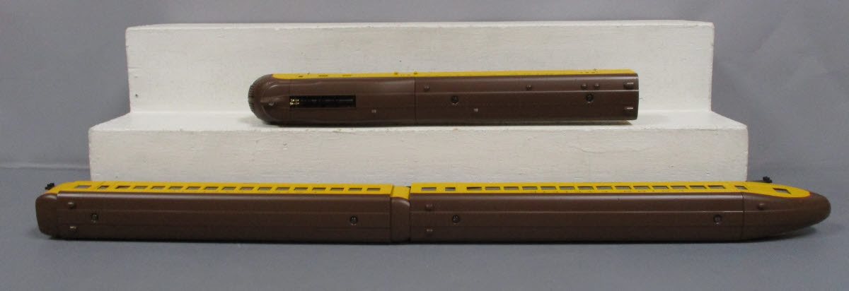 Lionel 6-51007 UP Century Club II 752 M10000 Streamliner O Gauge Train Set LN/Box
