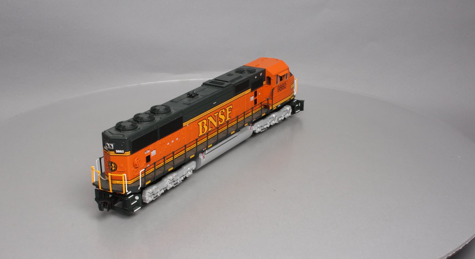 Lionel 6-81138 BTO BNSF Legacy SD70MAC Diesel Locomotive #9860