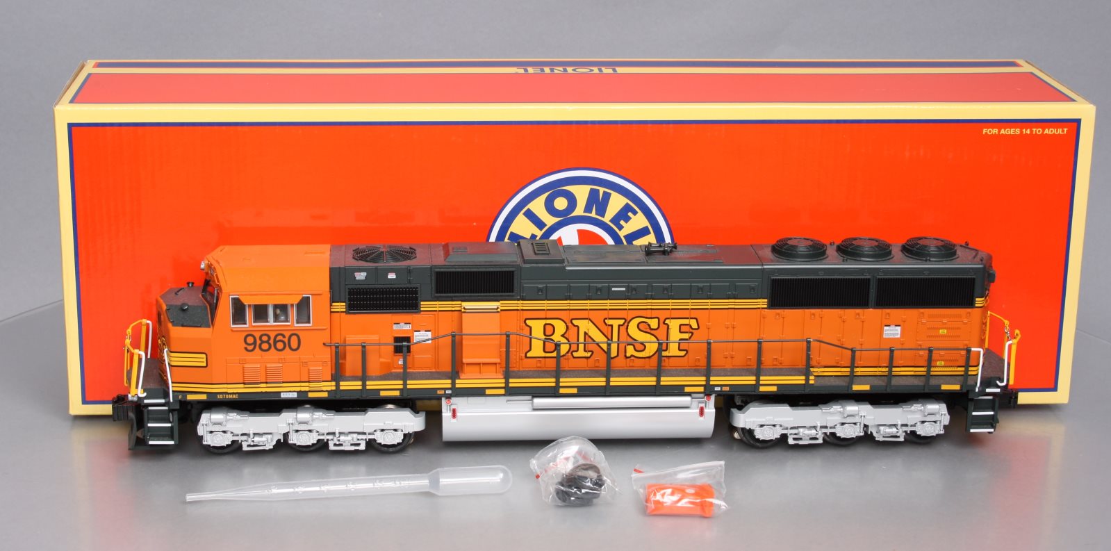 Lionel 6-81138 BTO BNSF Legacy SD70MAC Diesel Locomotive #9860