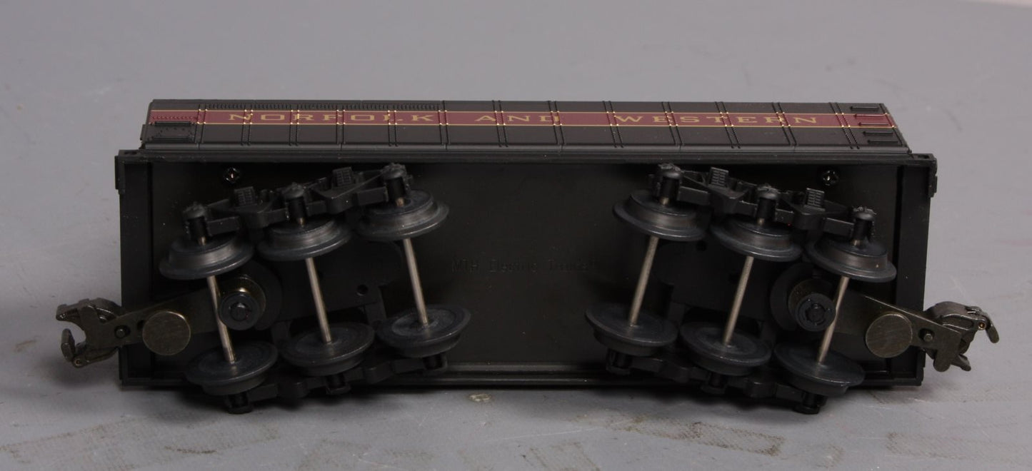 MTH 30-1117 O Gauge Norfolk & Western Non-Powered Auxiliary Tender LN/Box