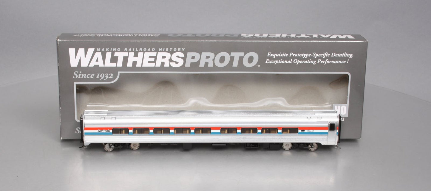 Walthers 920-11220 HO Amtrak 85' Budd Amfleet 59-Seat Coach
