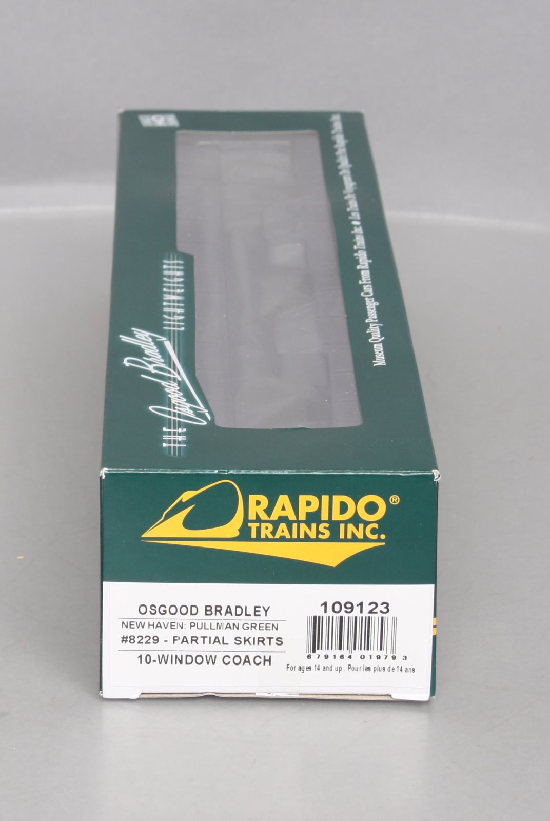 Rapido Trains 109123 HO New Haven 10-Window Coach #8229 (Pullman Green)