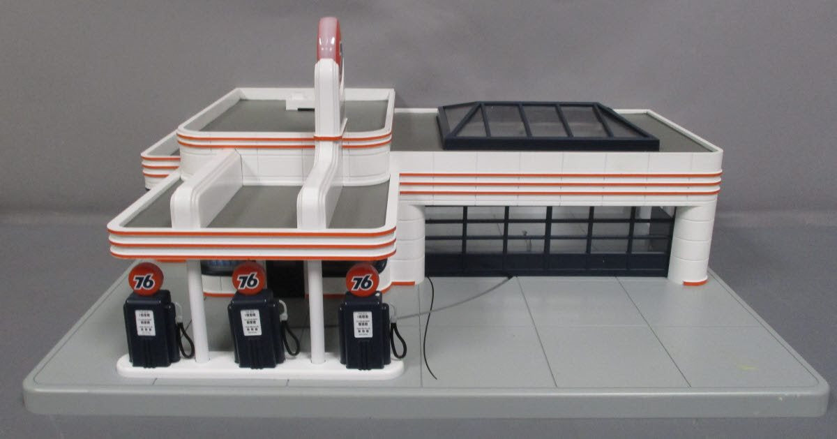 MTH 30-9109 O Gauge Union 76 Operating Gas Station NIB