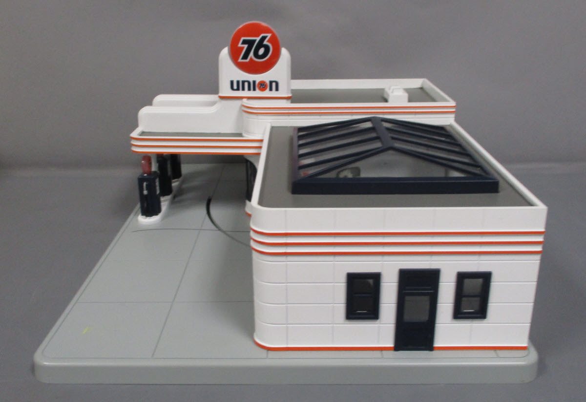 MTH 30-9109 O Gauge Union 76 Operating Gas Station NIB