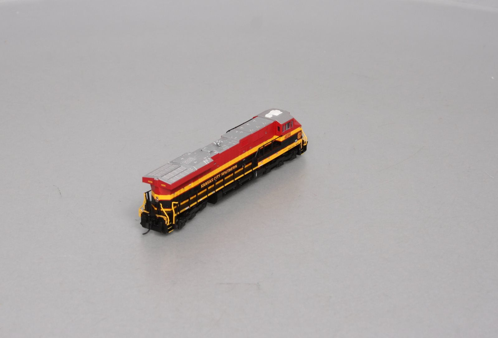 Fox Valley Models 70211 N Kansas City Southern GE ES44AC Diesel Locomotive #4696