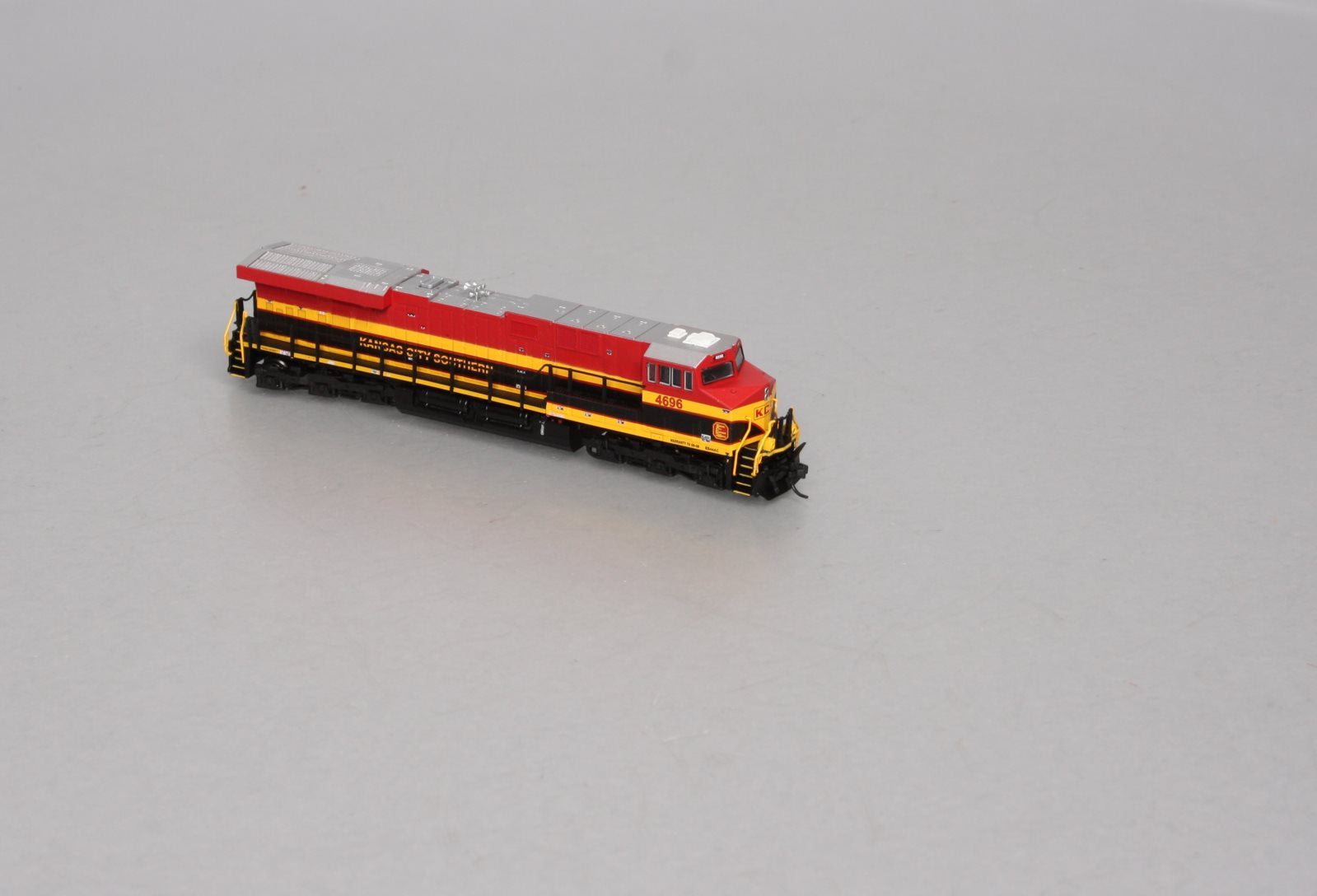 Fox Valley Models 70211 N Kansas City Southern GE ES44AC Diesel Locomotive #4696