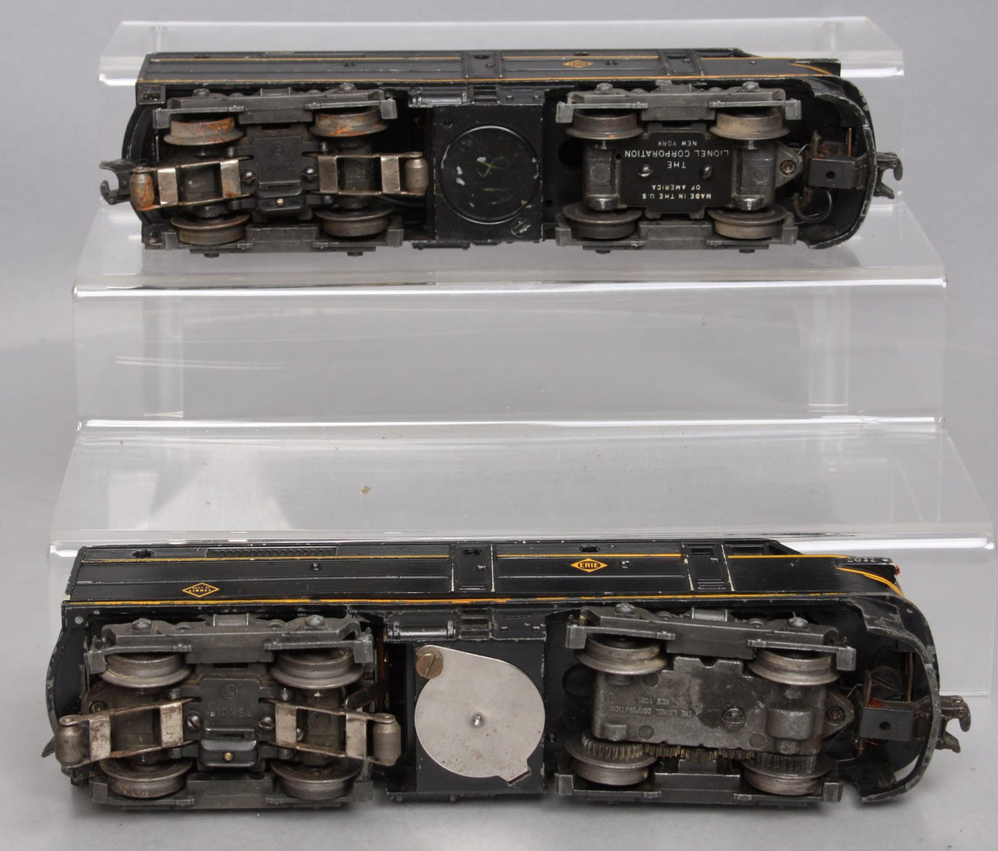 Lionel 2032 Vintage O Erie Alco AA Diesel Locomotive Set VG