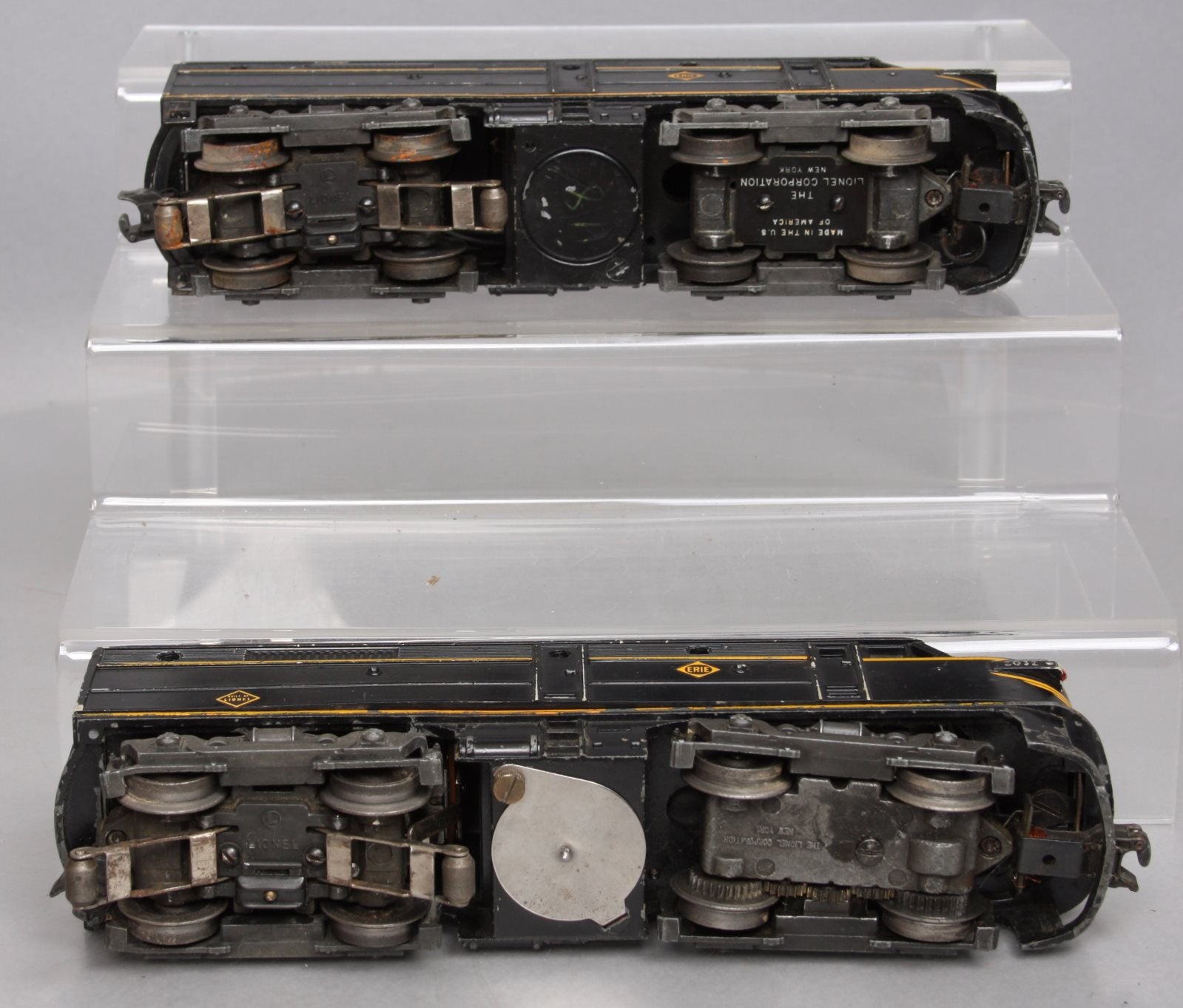 Lionel 2032 Vintage O Erie Alco AA Diesel Locomotive Set VG