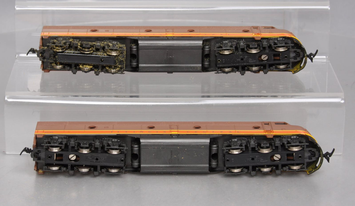 Rivarossi 1929 HO Illinois Central EMD E-8 AA Diesel Locomotive Set LN/Box