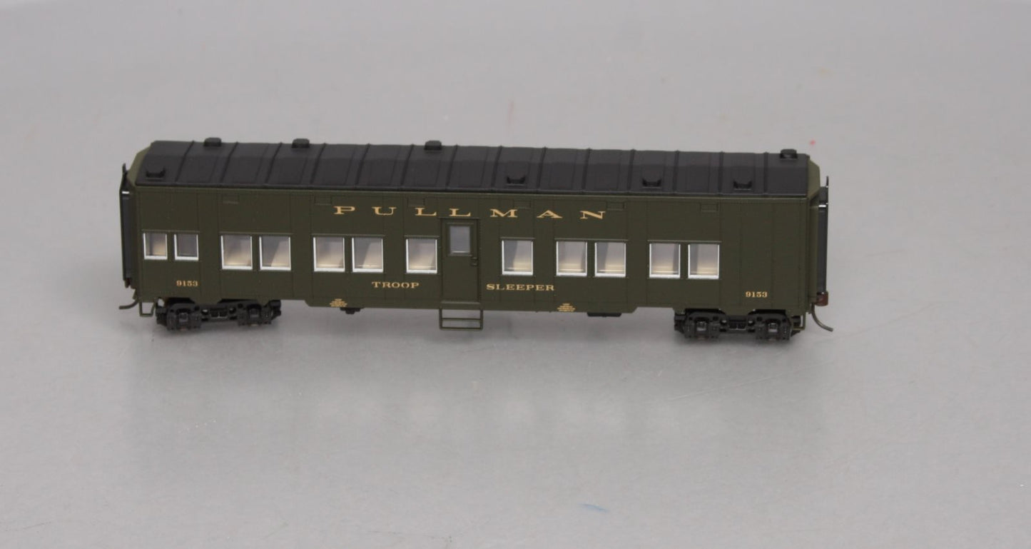 Walthers 932-4151 HO Scale Pullman PS Troop Sleeper Car LN/Box