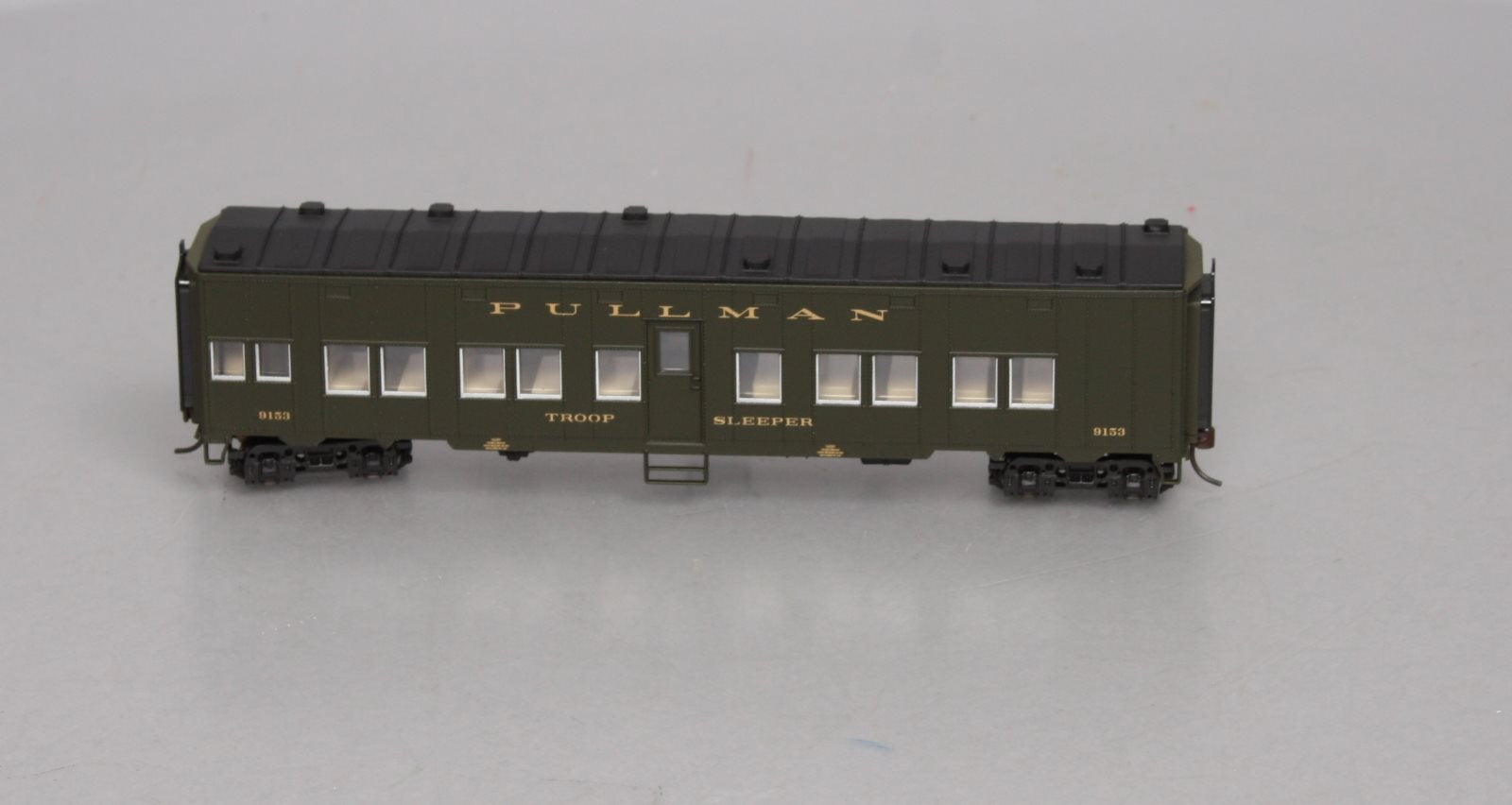 Walthers 932-4151 HO Scale Pullman PS Troop Sleeper Car LN/Box