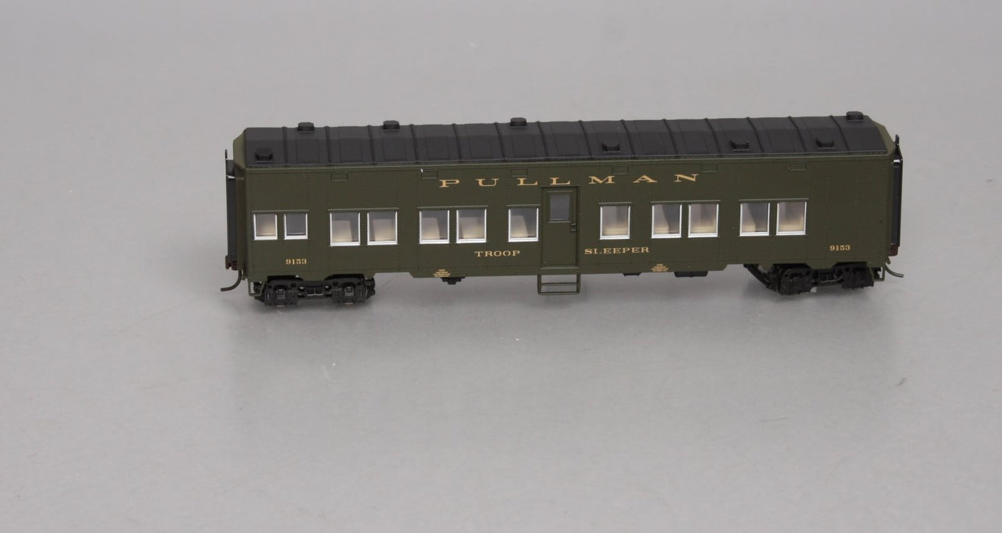 Walthers 932-4151 HO Scale Pullman PS Troop Sleeper Car LN/Box