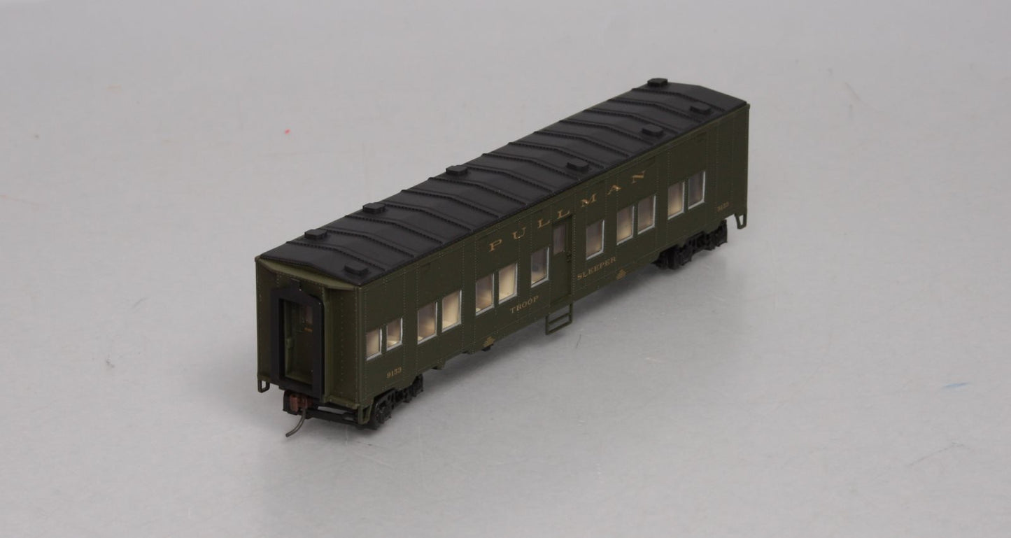 Walthers 932-4151 HO Scale Pullman PS Troop Sleeper Car LN/Box