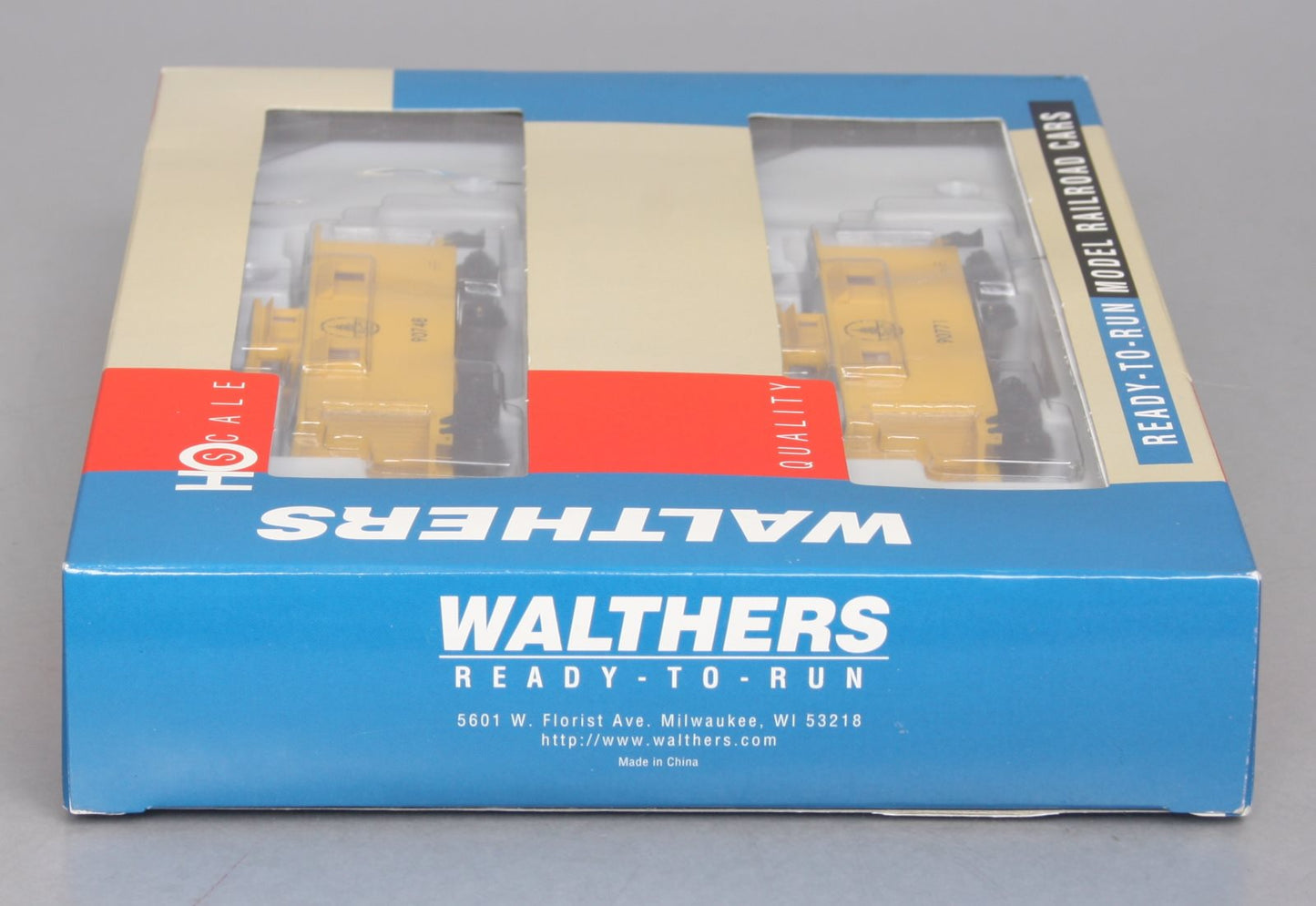 Walthers 932-27524 HO Baltimore & Ohio (C&O Style) 25' Wood Cabooses (2 Pack) NIB