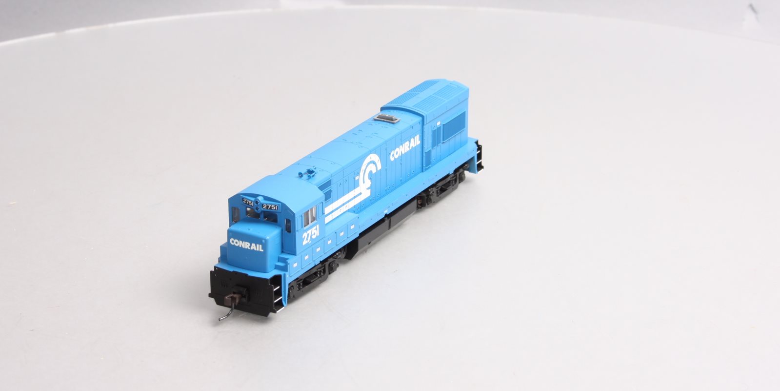 Atlas 8656 HO Scale Conrail GE U23B Diesel Locomotive #2751