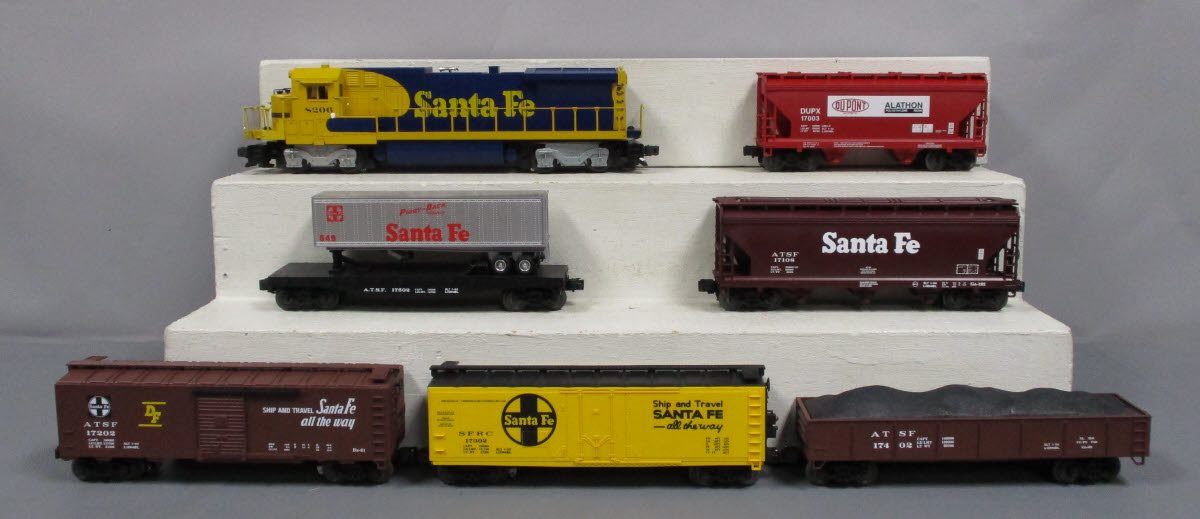 Lionel 6-11713 O Gauge Santa Fe Dash 8 Diesel Freight Train Set NIB