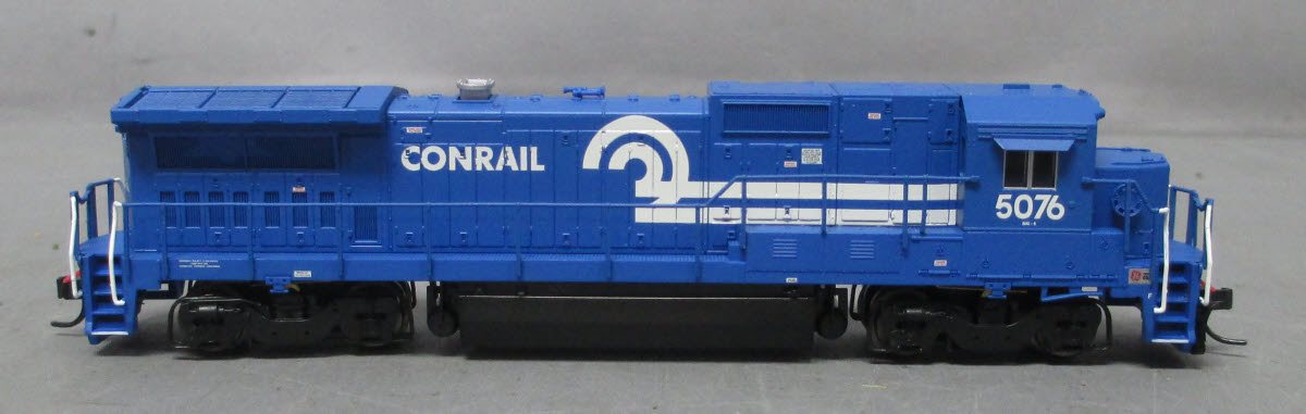 Atlas 48708 N Conrail Dash 8-40B Diesel Locomotive Standard DC #5076