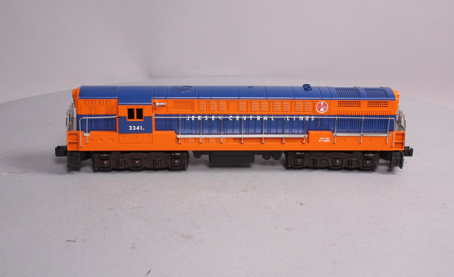 Lionel 6-18321 O NJC Postwar Reproduction FM Trainmaster Diesel Locomotive #2341 LN/Box