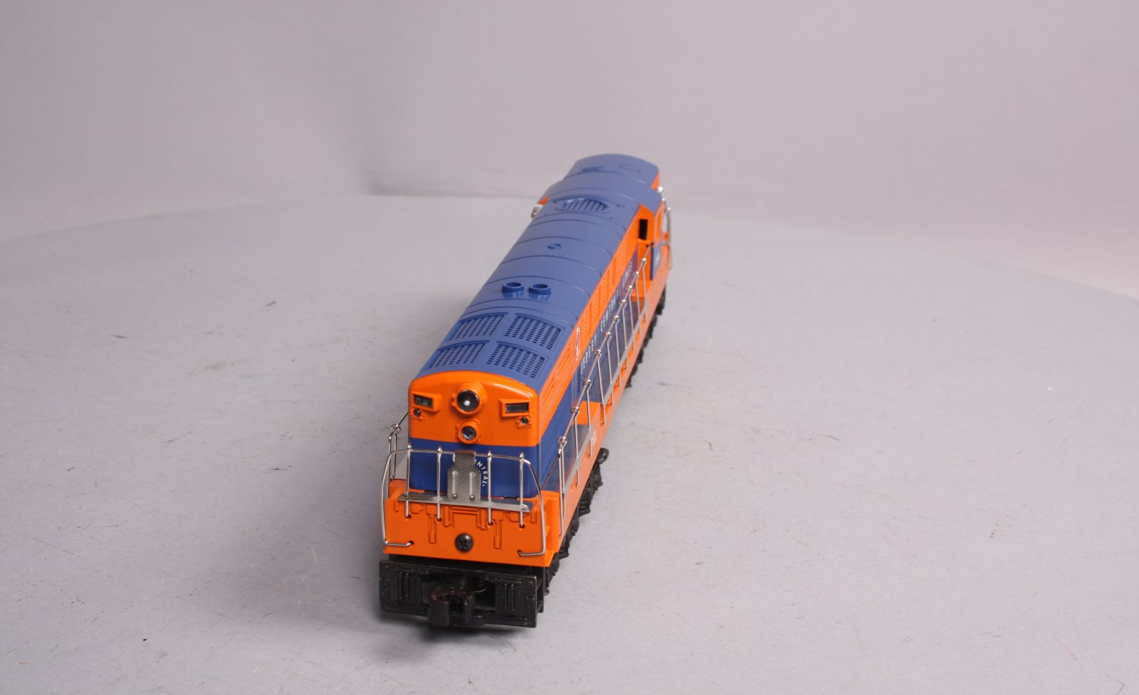 Lionel 6-18321 O NJC Postwar Reproduction FM Trainmaster Diesel Locomotive #2341 LN/Box