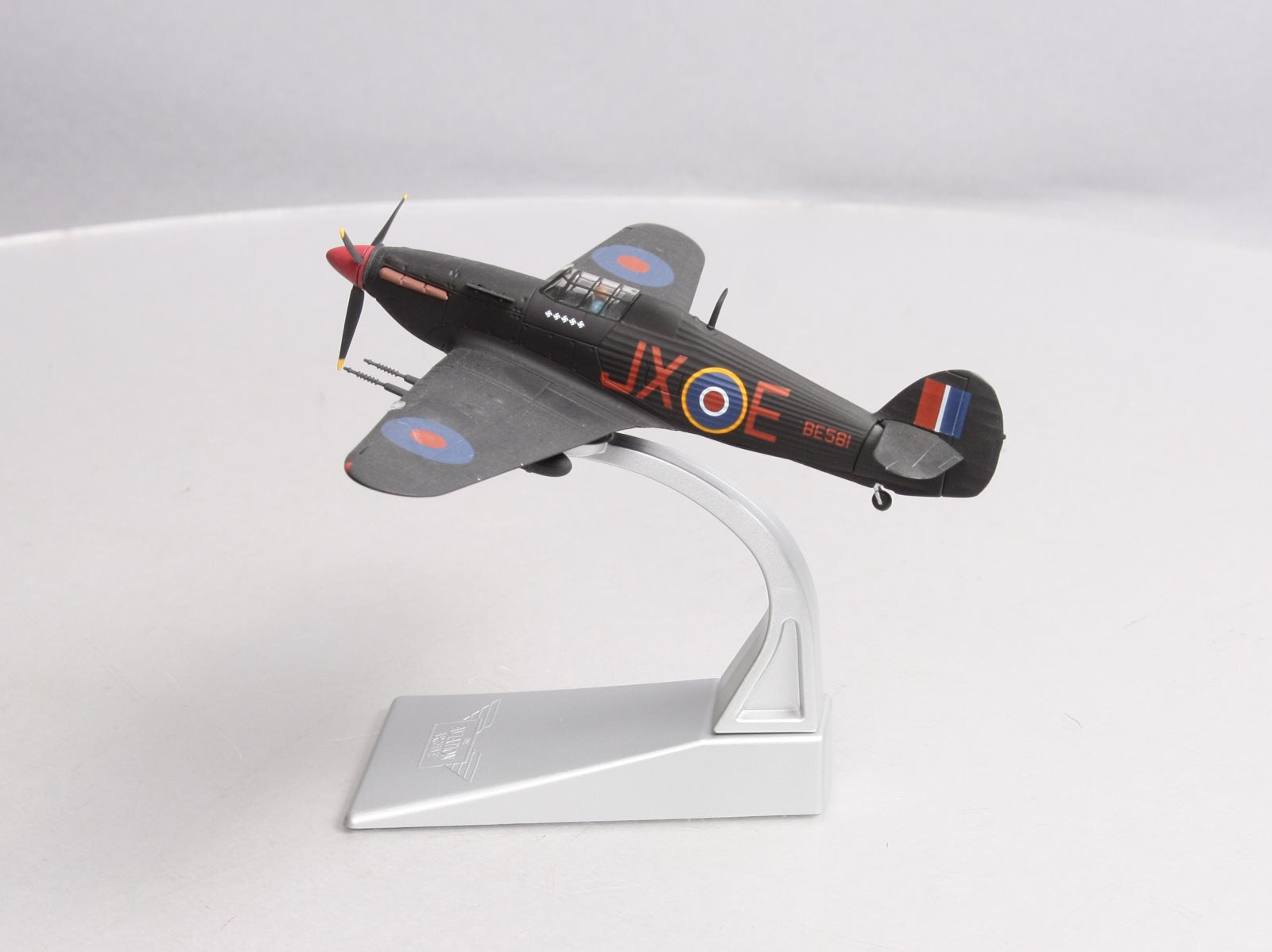 Corgi AA39701 1:72 NYA Hawker Hurricane LLC BE581'JX-E, RAF 1 SQN, 1942