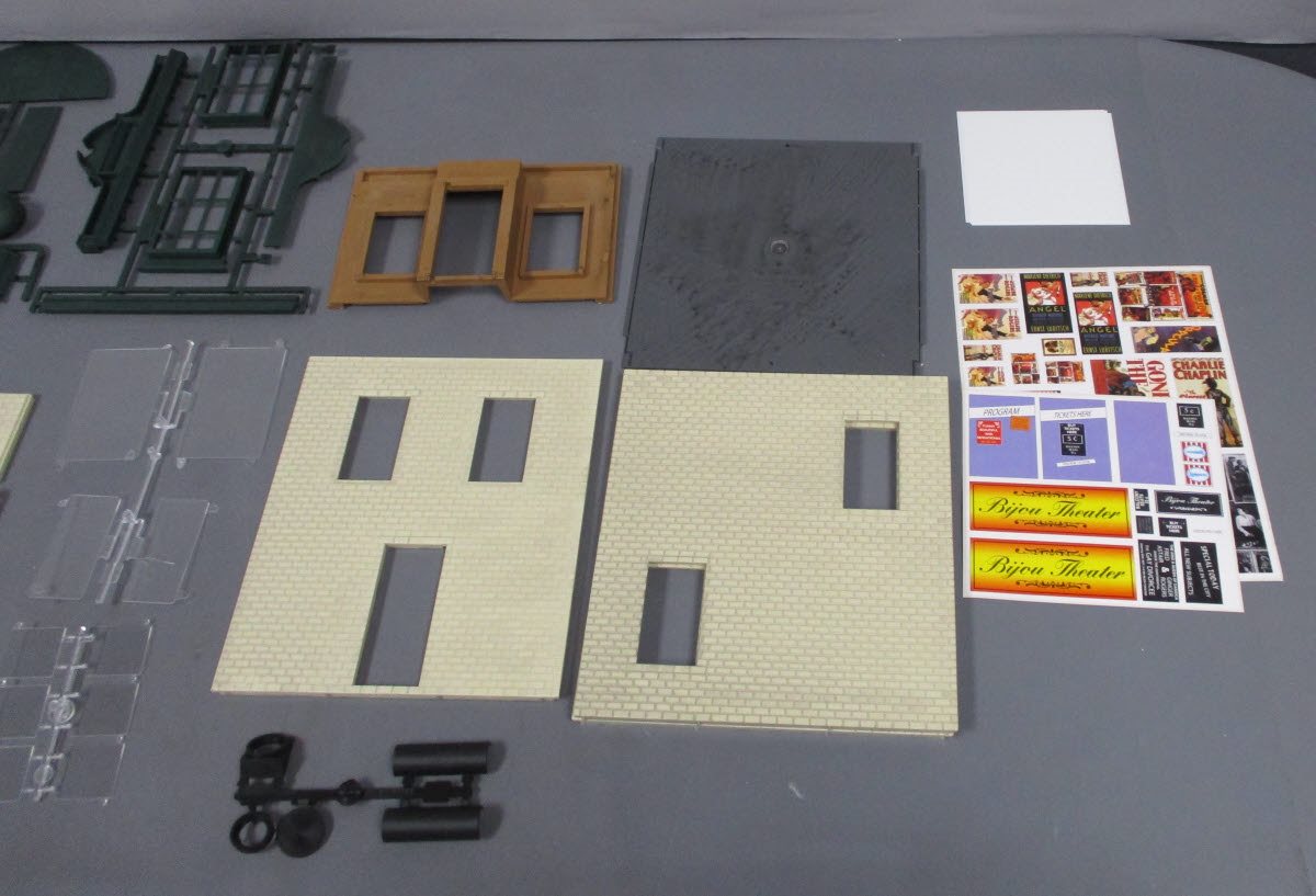 Piko 62233 G Scale Bijou Theater Building Kit LN/Box