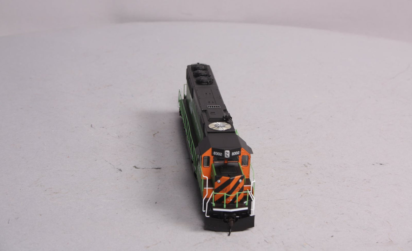 Athearn 91666 HO Scale Burlington Northern SD-60 Diesel Locomotive #8302 LN/Box