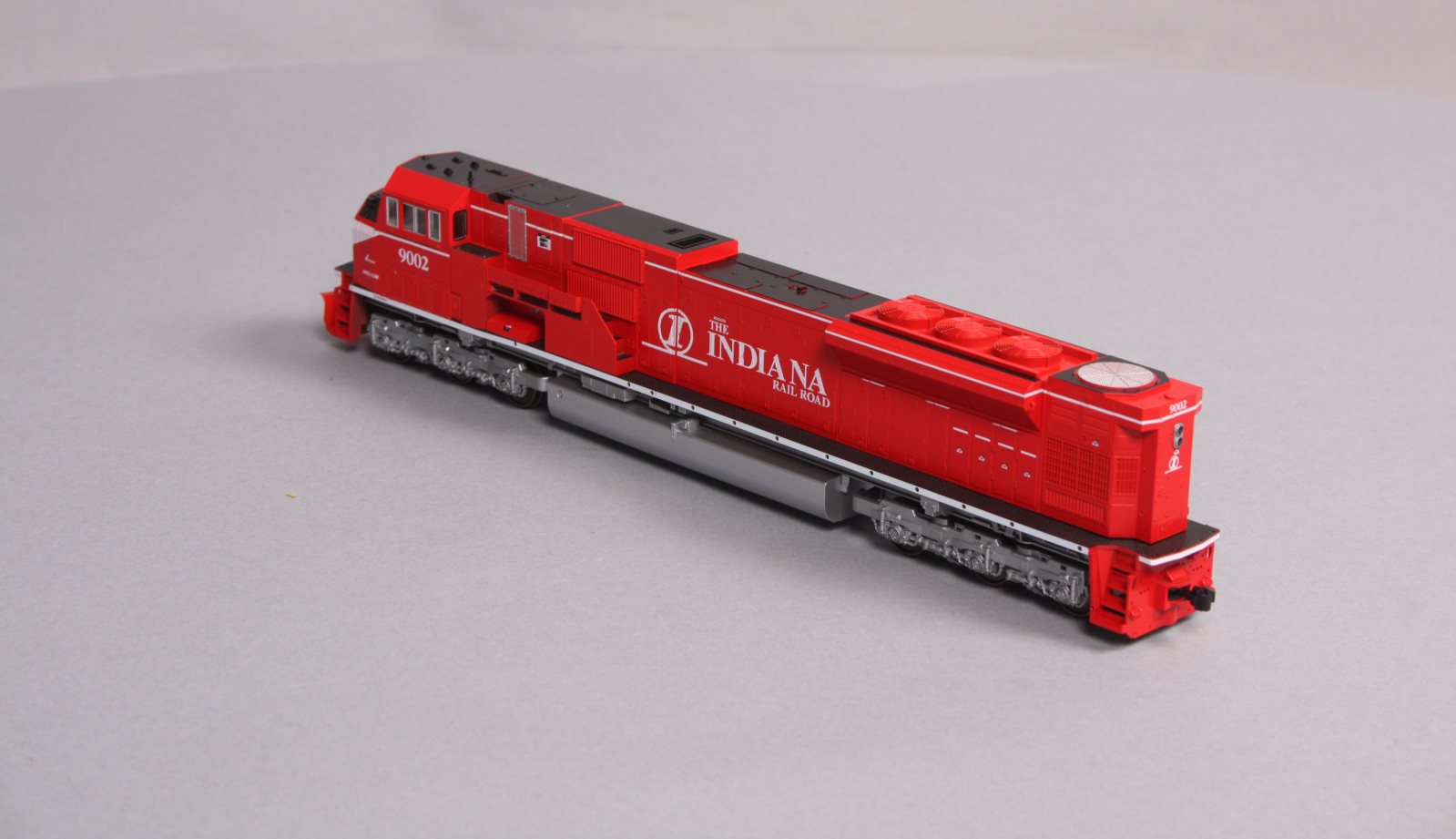 Kato 37-6365 HO Scale Indiana Railroad SD90/43MAC Diesel Locomotive #9002 LN/Box
