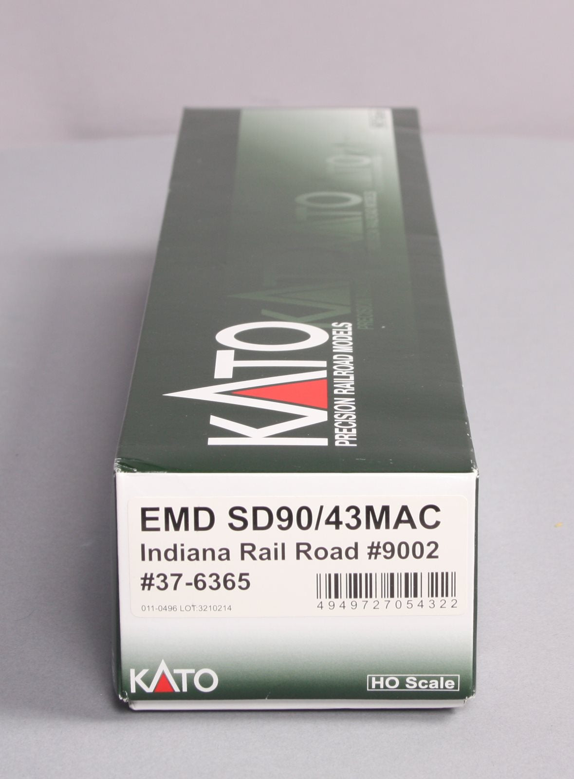 Kato 37-6365 HO Scale Indiana Railroad SD90/43MAC Diesel Locomotive #9002 LN/Box