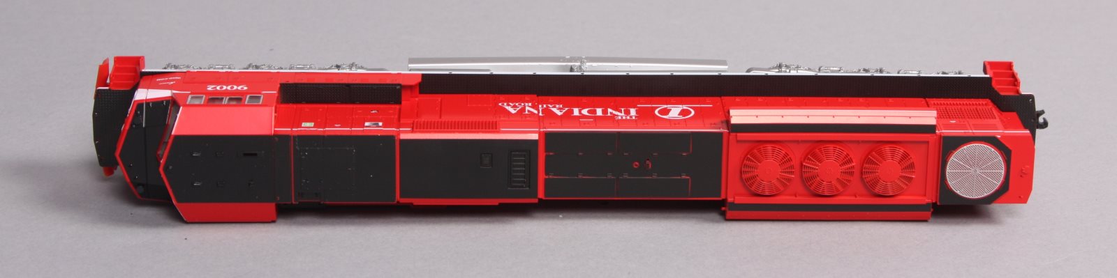 Kato 37-6365 HO Scale Indiana Railroad SD90/43MAC Diesel Locomotive #9002 LN/Box