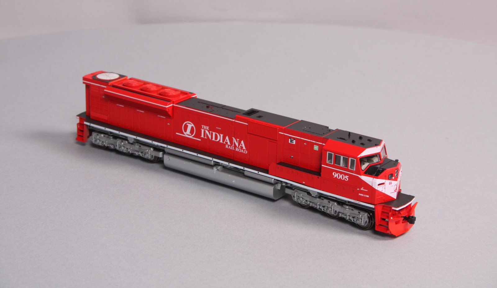 Kato 37-6368 HO Indiana Railroad SD90/43MAC Diesel Locomotive w/ Sound #9005 LN/Box