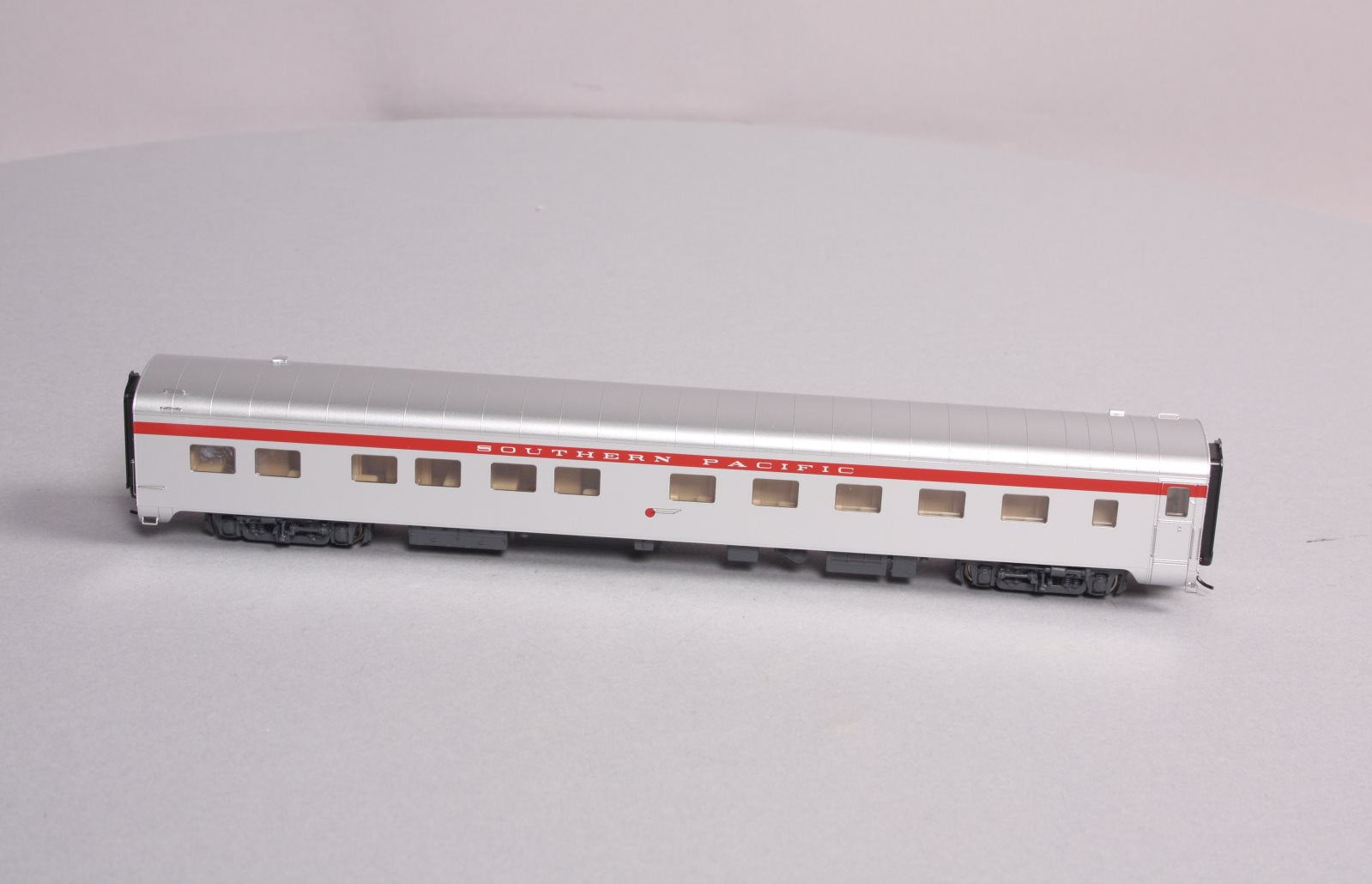 Walthers 932-9385 HO Southern Pacific Pullman 10-6 Sleeper Passenger Car LN/Box