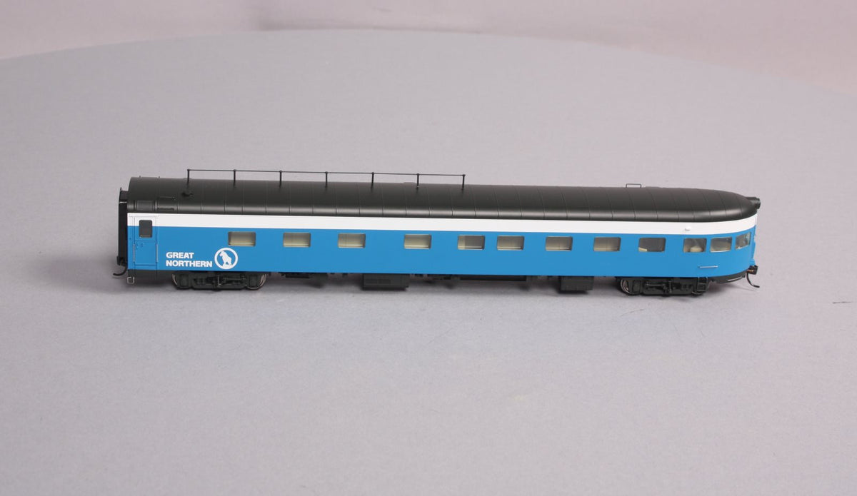Walthers 920-9079 HO GN Coulee Series 85' 6-4-1 Lighted Observation Lounge Car