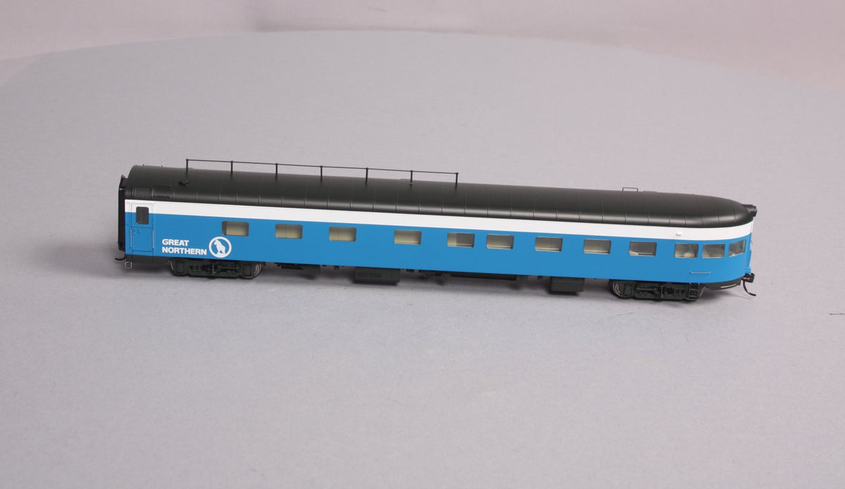Walthers 920-9079 HO GN Coulee Series 85' 6-4-1 Lighted Observation Lounge Car