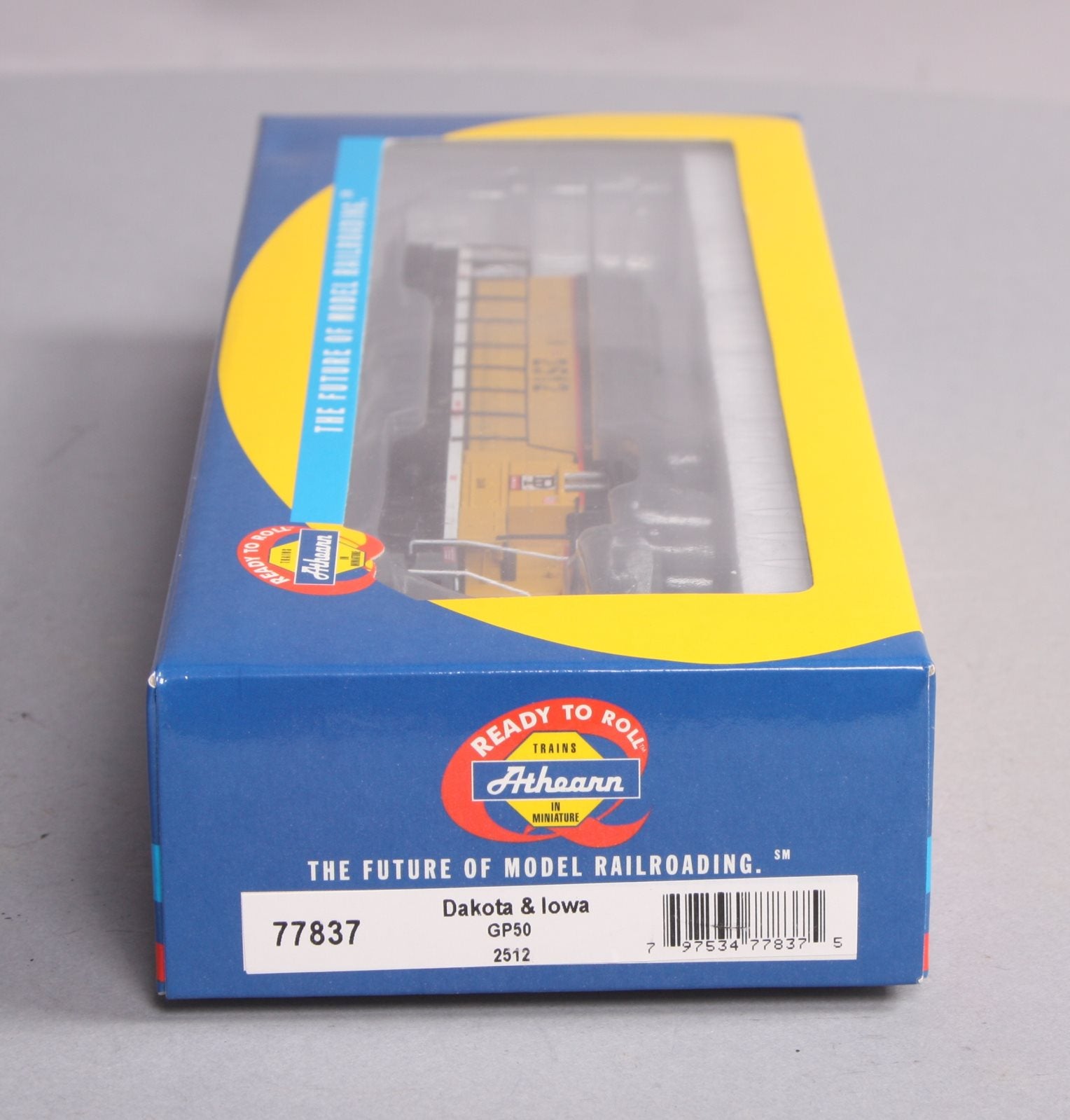 Athearn 77837 HO Dakota & Iowa GP50 RTR Diesel Locomotive #2512