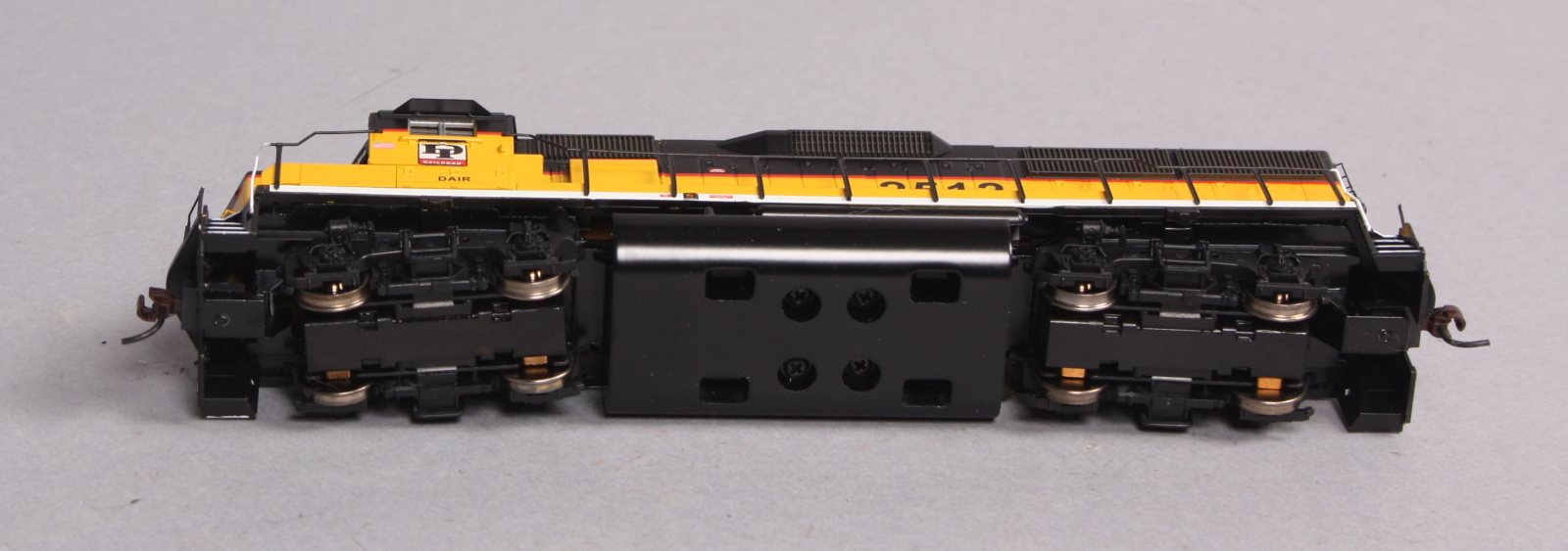 Athearn 77837 HO Dakota & Iowa GP50 RTR Diesel Locomotive #2512