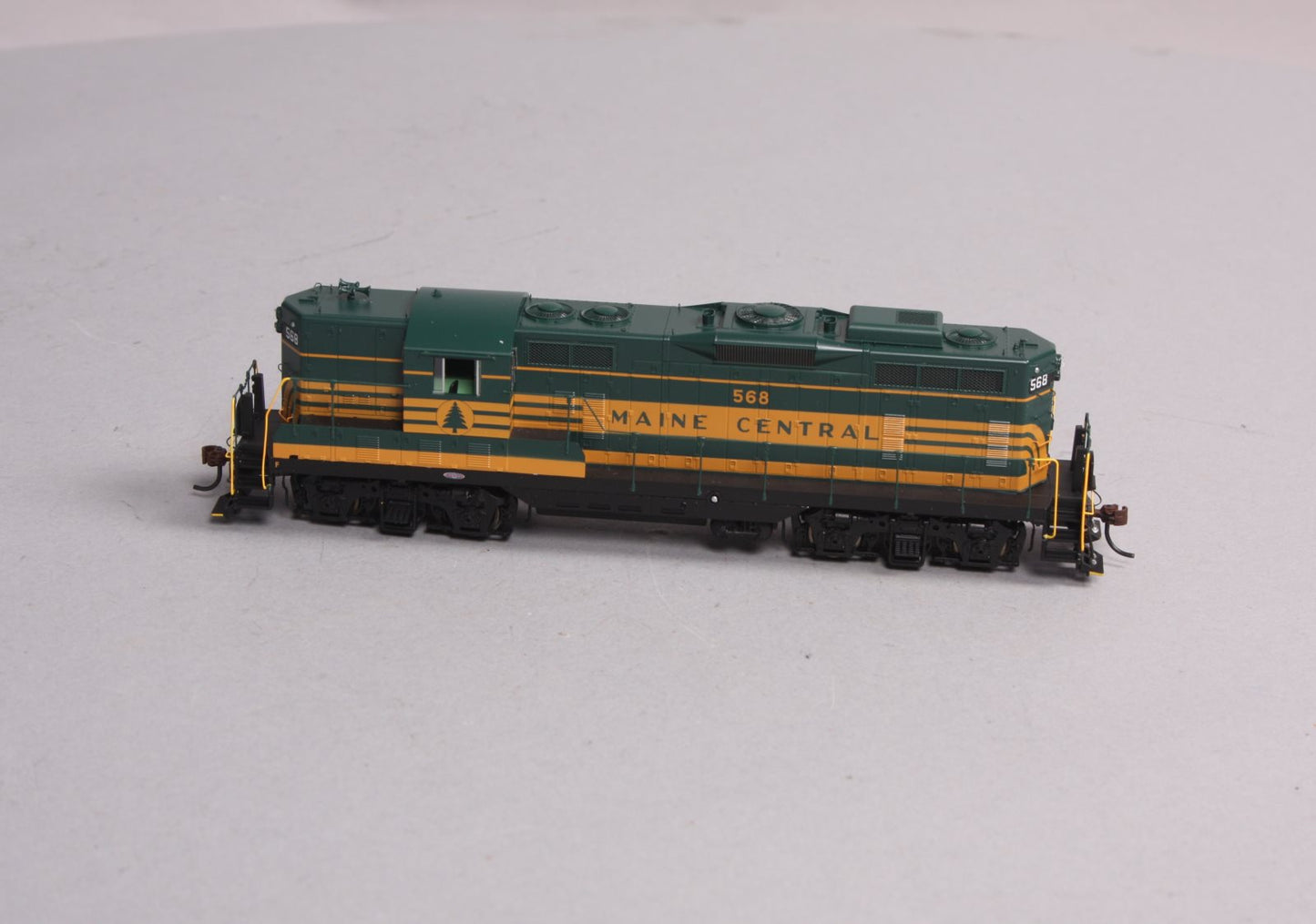 Athearn G62489 Genesis HO Maine Central GP7 Diesel Locomotive #568 LN/Box