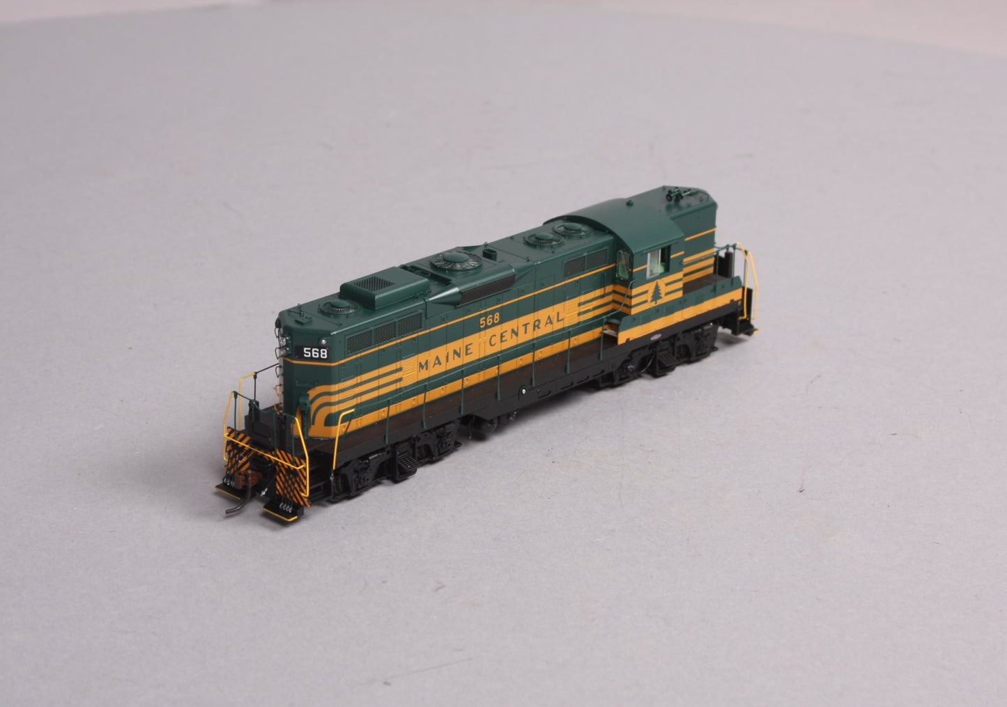 Athearn G62489 Genesis HO Maine Central GP7 Diesel Locomotive #568 LN/Box