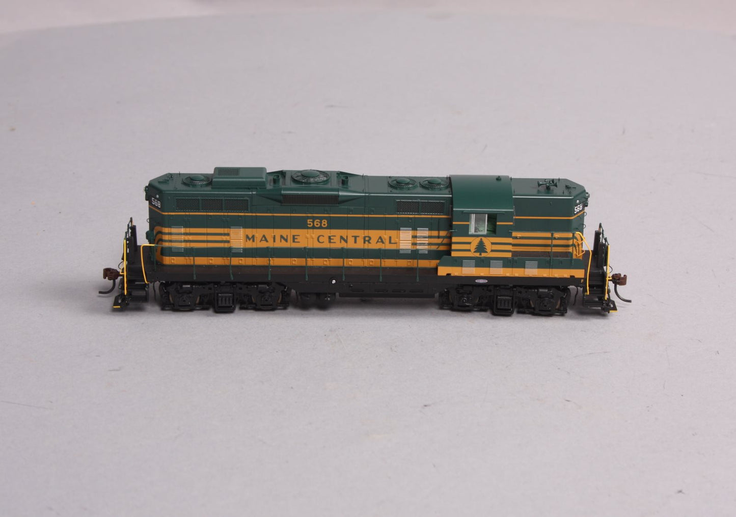 Athearn G62489 Genesis HO Maine Central GP7 Diesel Locomotive #568 LN/Box