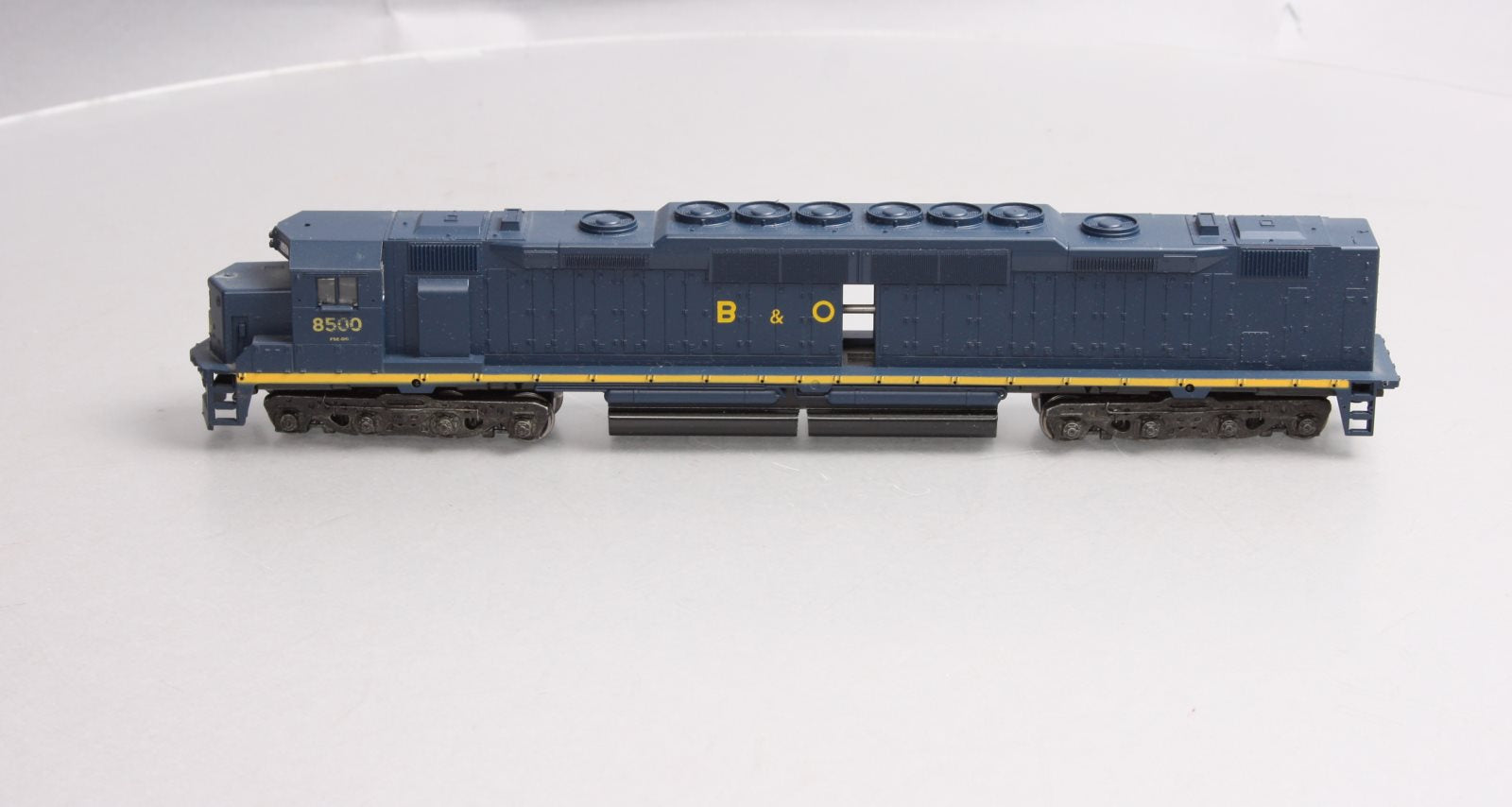 Athearn 4241 HO B&O DD40 Diesel Locomotive #8500
