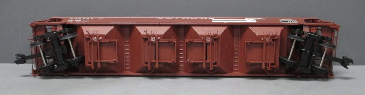 USA Trains R14113 G Conrail 4 Bay Center Flow Hopper